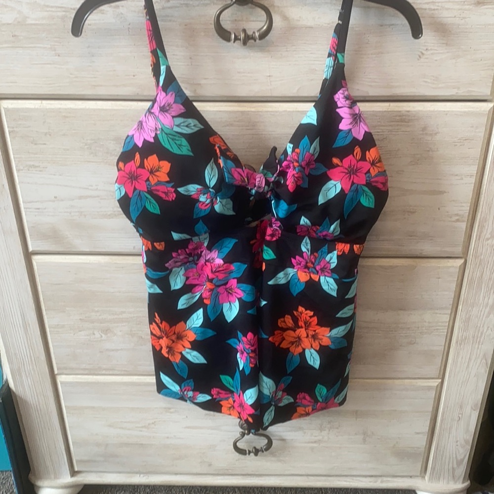 Swimsuits For All tankini top